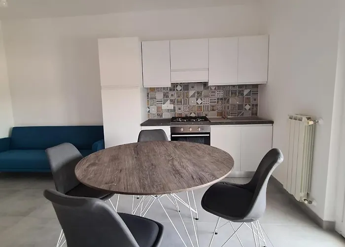 Bholidaymood - La Casa Di B *