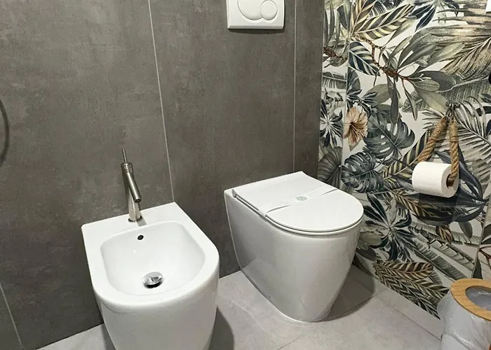 Bholidaymood - La Casa Di B * Satriano